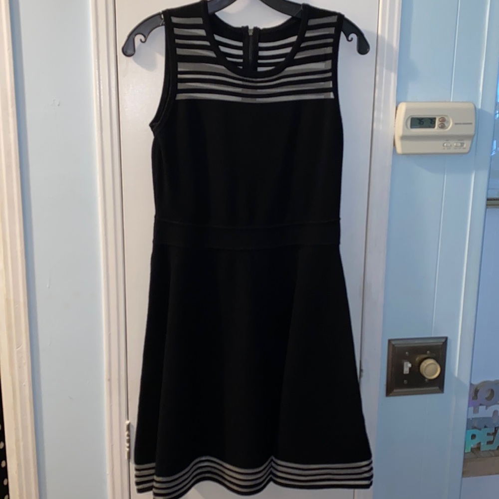 EUC Milly dress short sleeve size M